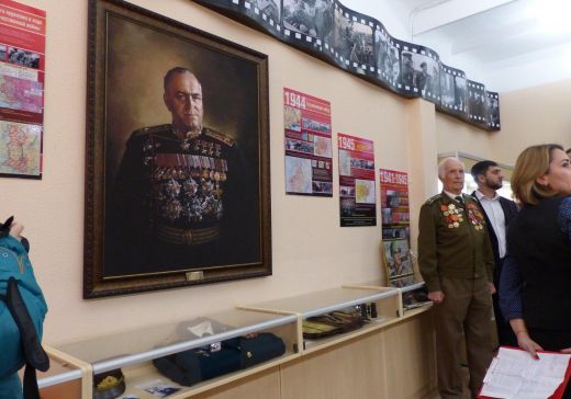В симферопольской школе № 29 открыт музей маршала Победы