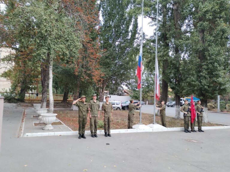 В Саратовской области начались 5-дневные сборы старшеклассников