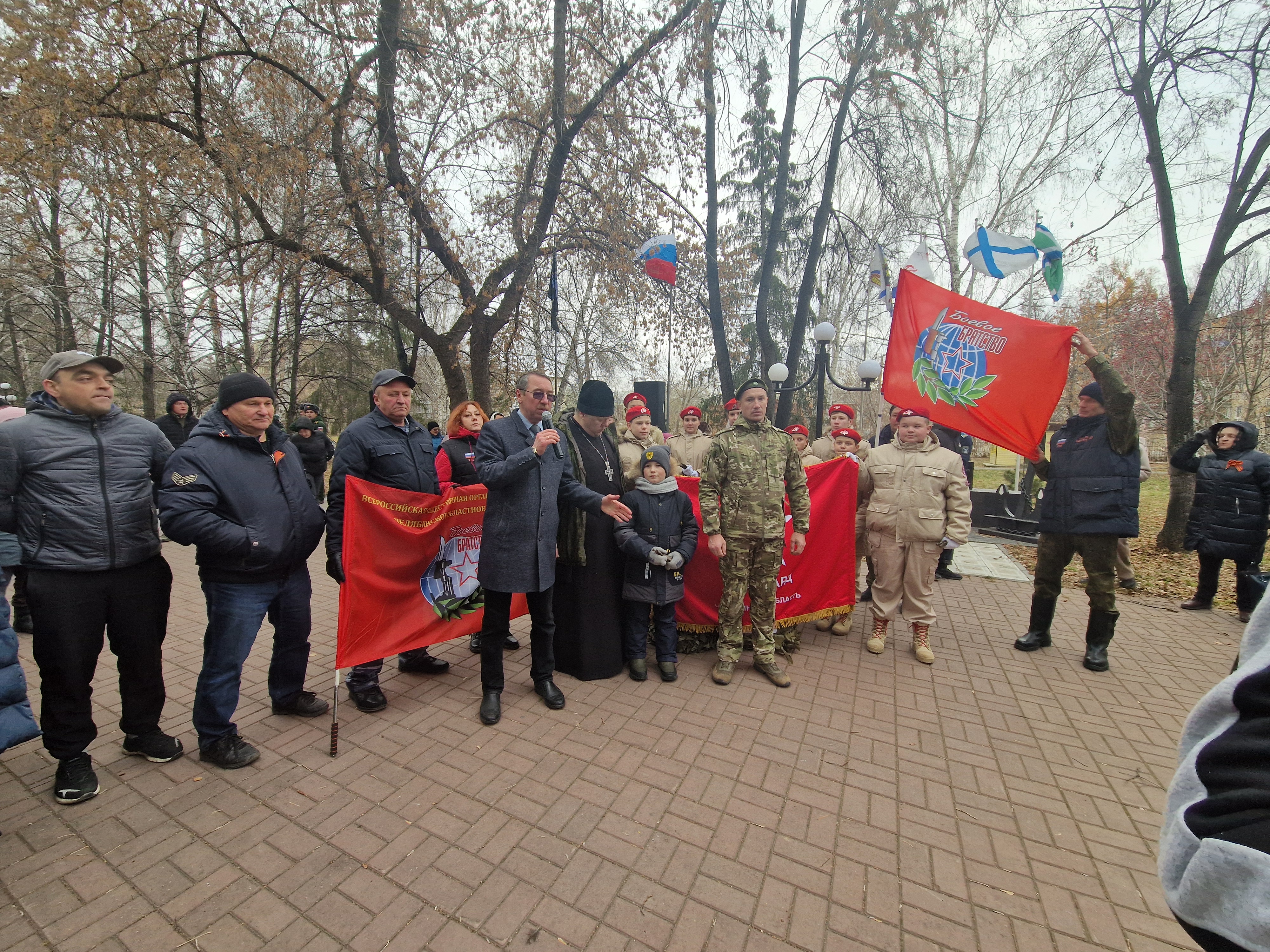 Памятник военным разведчикам открыт в Чебаркуле