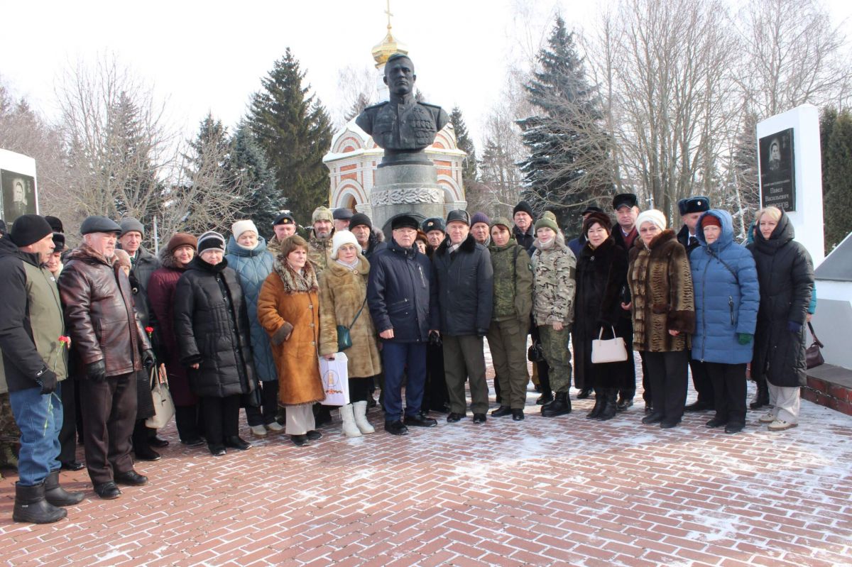 На Тамбовщине помнят героя-летчика