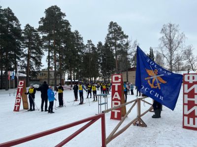 На лыжне школьники опередили ребят из техникума