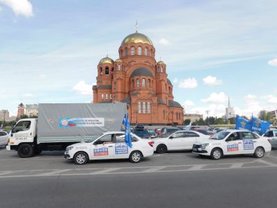 Колонна автопробега «Волгоград – Донбасс»