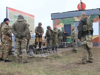 Такие военно-полевые сборы необходимы