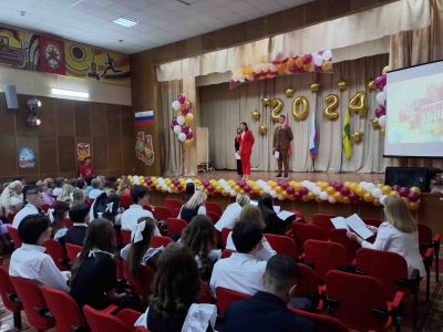 В добрый путь,  липецкие выпускники!