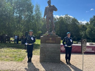 Герои не умирают, пока их помнят и чтят